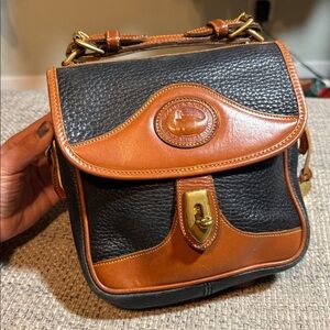 VTG Dooney & Bourke‎ AWL Square Carrier Messenger Crossbody Dark Blue Tan Brass